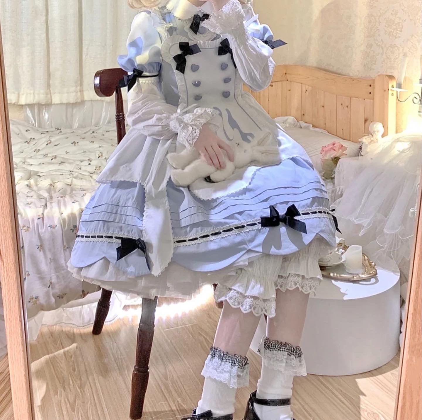 Pre-order honey bear Lolita dress