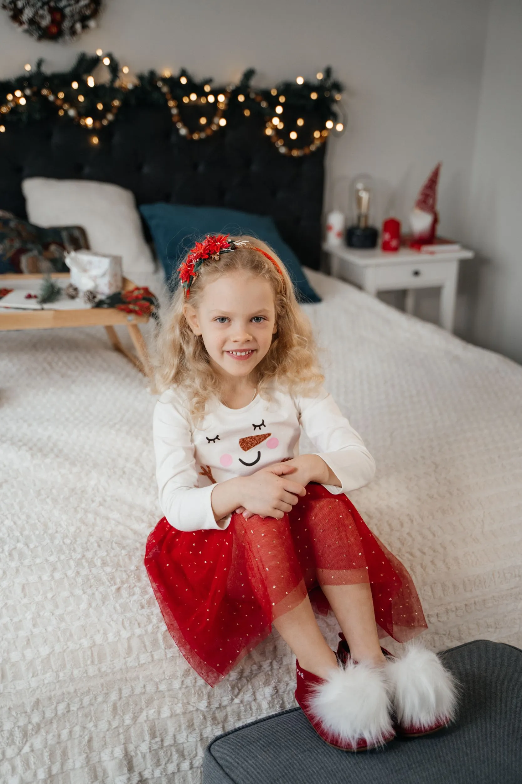 XMAS pom pom kids slippers